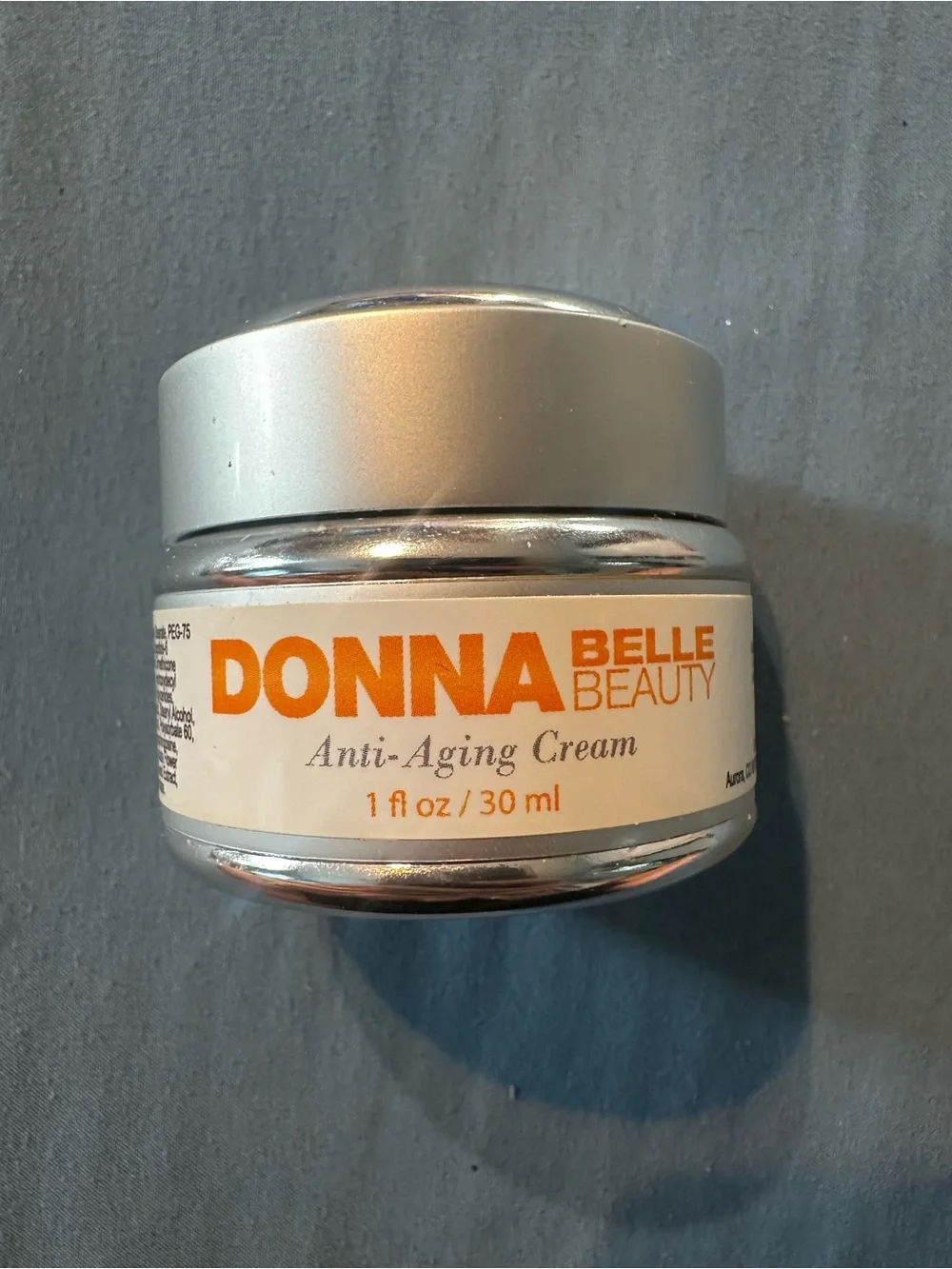 Donna Belle Beauty Anti-Aging Moisturizer — White & Silver